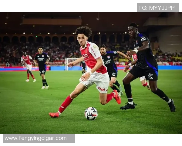 沃尔特马德两球建功！英超首秀双响，回绝体毛越位，球迷由嘘变喝彩